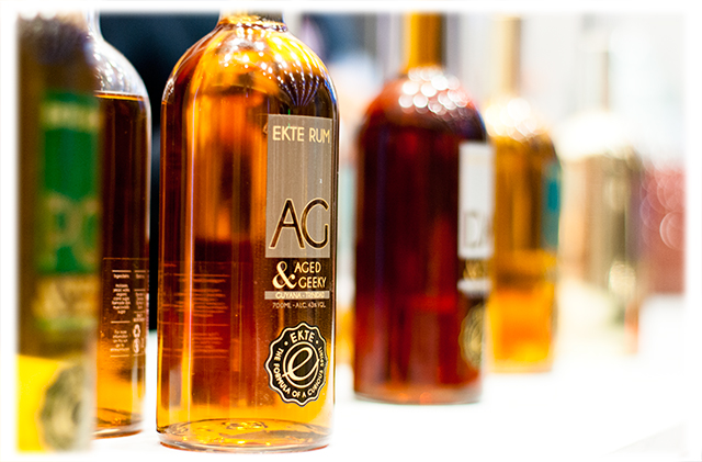 Ekte Aged & Geeky Rum